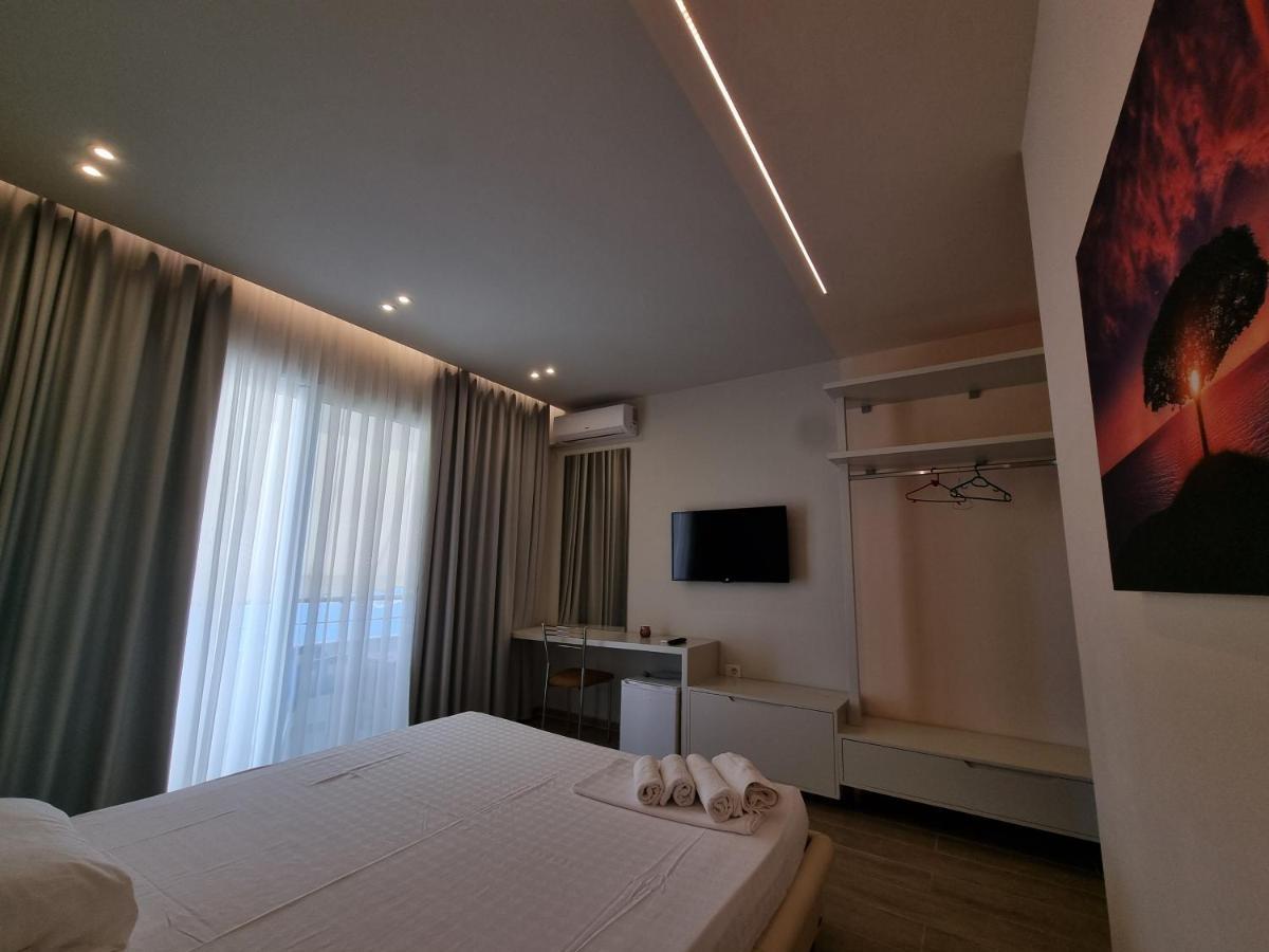 Hotel Ble Ble Vlorë Exteriör bild