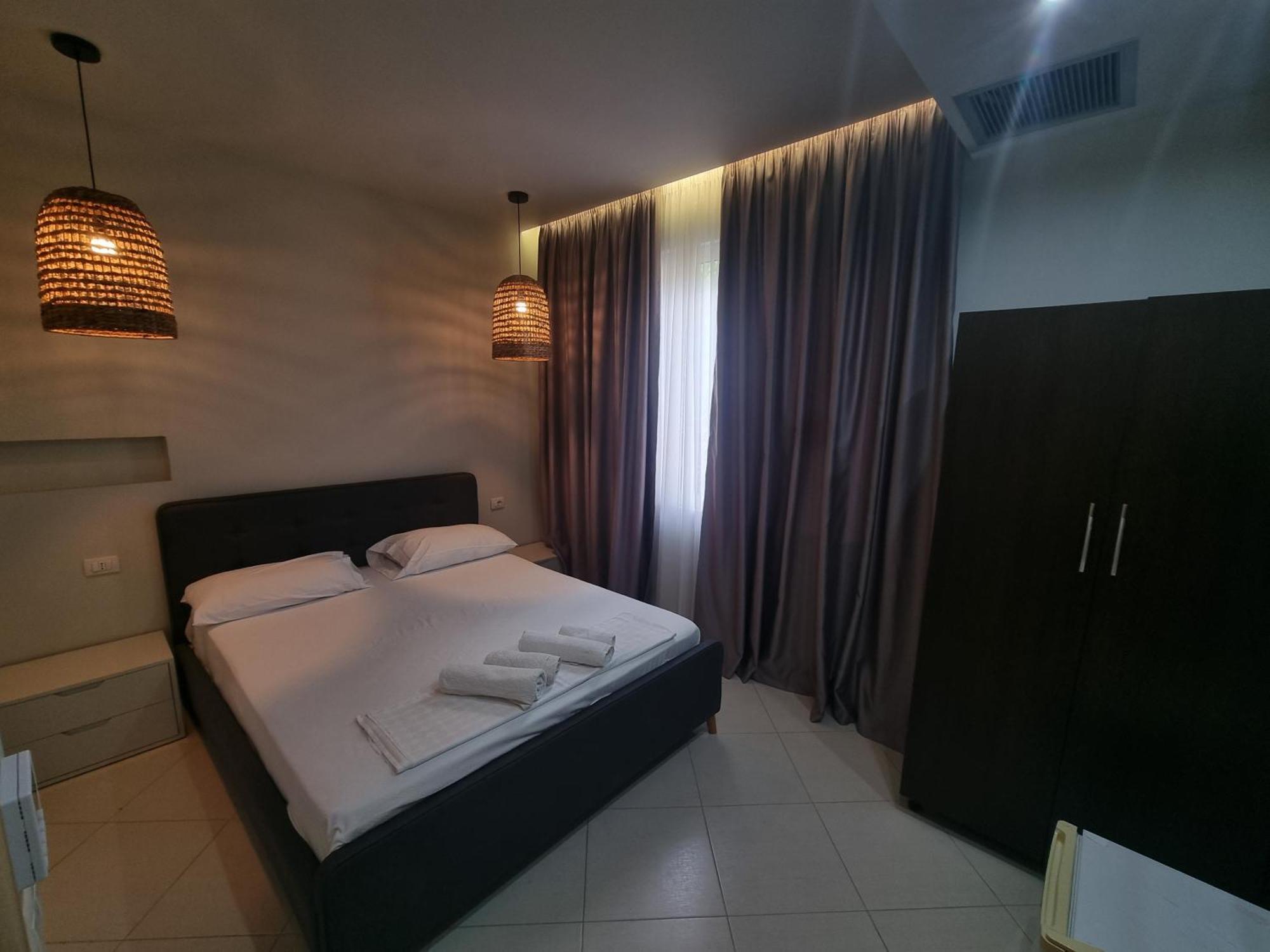 Hotel Ble Ble Vlorë Exteriör bild