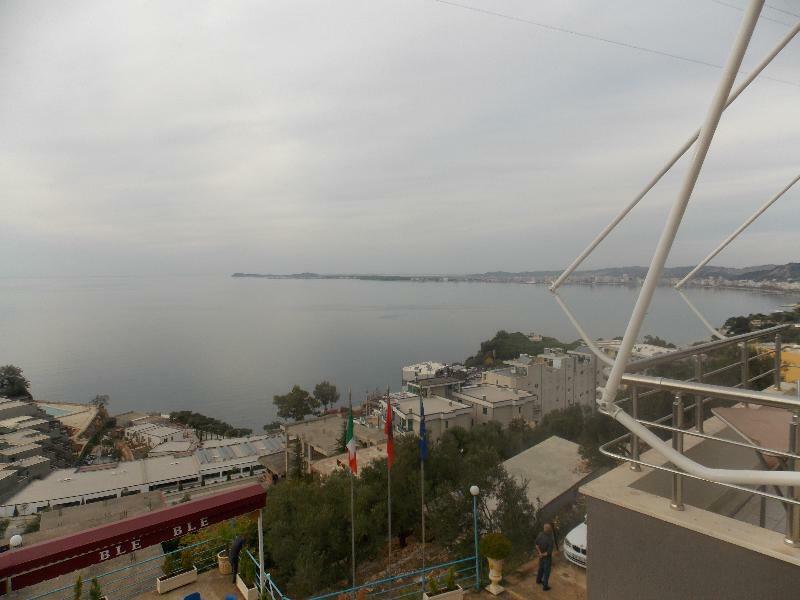 Hotel Ble Ble Vlorë Exteriör bild